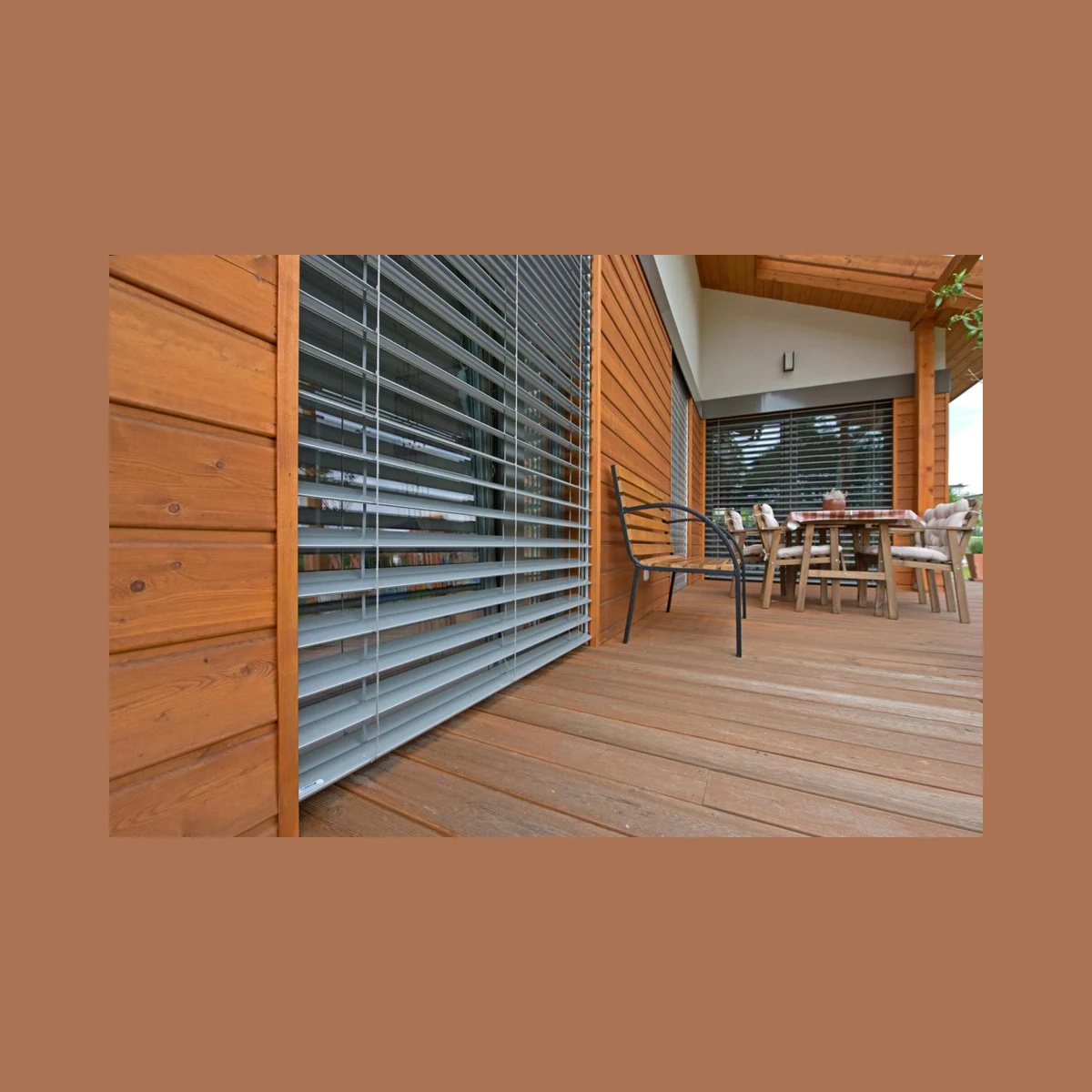 Z-90 Noval External Blind